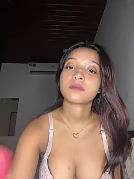 Snapshot of annaya_sexy chatting on 07-19-26, 04:22 annaya sexy online show from 07-19-26, 04:22