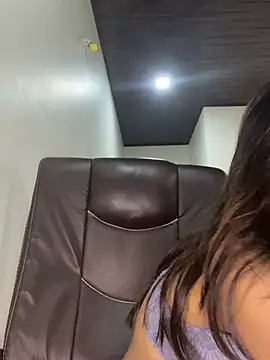 Snapshot of annaya_sexy chatting on 07-29-26, 11:47 annaya sexy online show from 07-29-26, 11:47