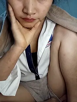 yumyum112 online show from 02-01-26, 09:41