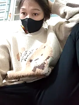 yumyum112 online show from 02-02-26, 10:47