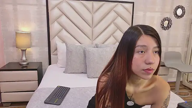 VioletFroost online show from 03-14-26, 07:08