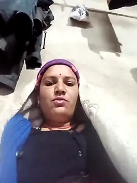 Hot hiuj online show from 02-01-26, 09:13