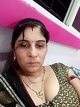 Hot ree85 online show from 03-24-26, 06:18