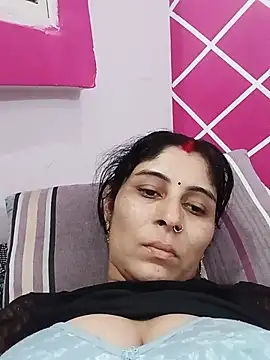 Hot ree85 online show from 05-27-26, 02:47
