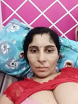 Snapshot of Hot_ree85 chatting on 06-27-26, 03:55 Hot ree85 online show from 06-27-26, 03:55