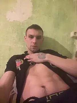 Snapshot of Alex_Will chatting on 02-01-26, 02:59 Alex Will online show from 02-01-26, 02:59