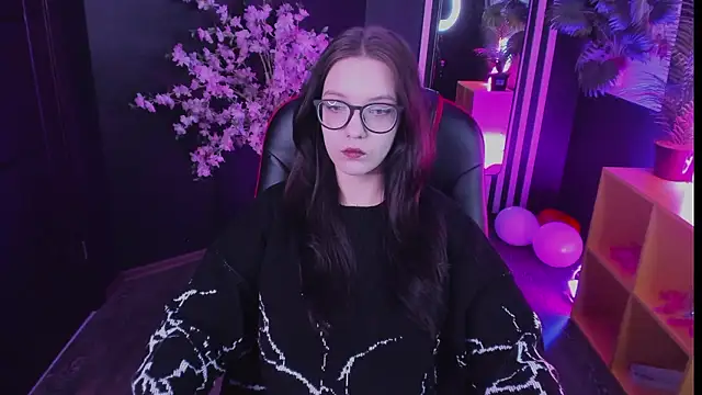 Emily tender online show from 03-12-26, 05:46