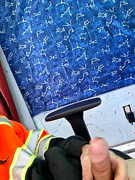 Snapshot of BotanicEntry1 chatting on 03-06-26, 01:18 BotanicEntry1 online show from 03-06-26, 01:18