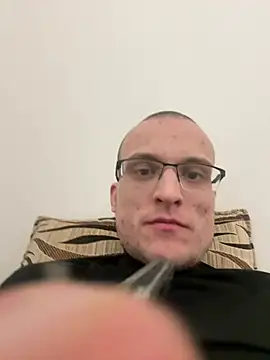 Snapshot of tonieja97 chatting on 02-23-26, 05:49 tonieja97 online show from 02-23-26, 05:49