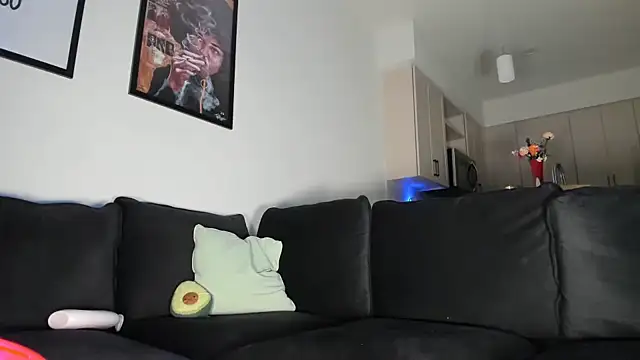 Snapshot of emorisplash chatting on 03-10-26, 02:05 emorisplash online show from 03-10-26, 02:05