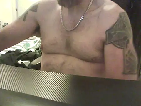 Snapshot of loudandproud chatting on 05-08-26, 07:57 loudandproud online show from 05-08-26, 07:57