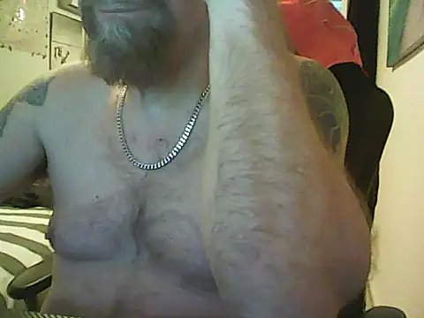 loudandproud online show from 07-28-26, 07:37