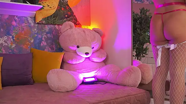 Ava Solis online show from 04-22-26, 09:38