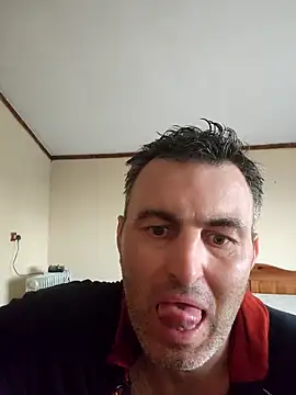 Snapshot of Hakfin666 chatting on 06-02-26, 12:18 Hakfin666 online show from 06-02-26, 12:18