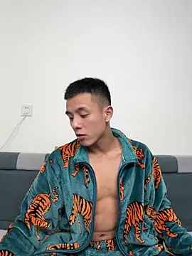 Snapshot of TOYOTA-01 chatting on 01-17-26, 08:30 TOYOTA-01 online show from 01-17-26, 08:30