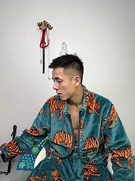 Snapshot of TOYOTA-01 chatting on 02-05-26, 02:00 TOYOTA-01 online show from 02-05-26, 02:00