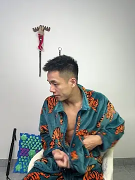 Snapshot of TOYOTA-01 chatting on 02-07-26, 07:34 TOYOTA-01 online show from 02-07-26, 07:34