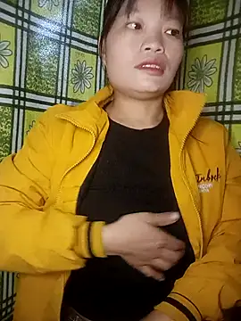 Snapshot of -Mymayya- chatting on 01-16-26, 06:06 -Mymayya- online show from 01-16-26, 06:06