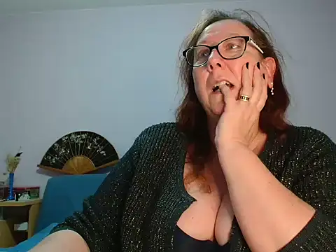 xmyriamx online show from 04-04-26, 08:23