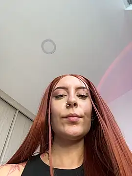 alesziarose  online show from 06-07-26, 09:18