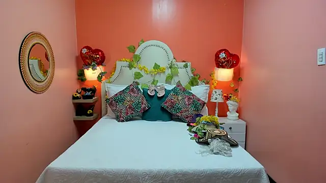 Dalila Najjar  online show from 04-23-26, 02:41