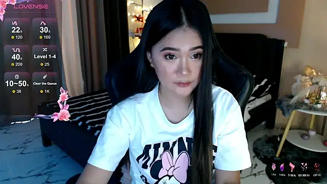 Snapshot of simplykhate chatting on 05-17-26, 02:20 simplykhate online show from 05-17-26, 02:20