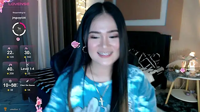 Snapshot of simplykhate chatting on 05-23-26, 03:45 simplykhate online show from 05-23-26, 03:45