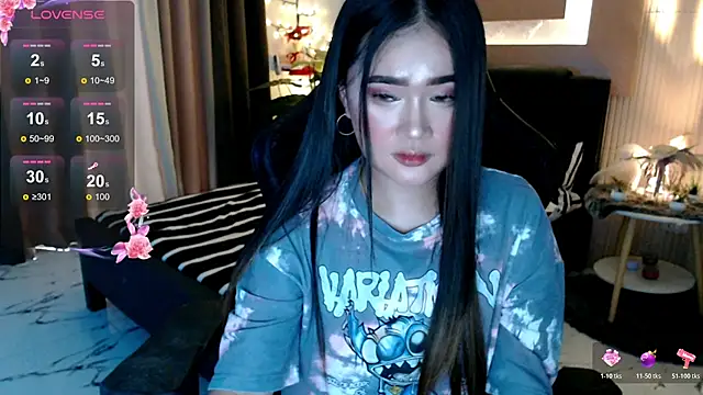 Snapshot of simplykhate chatting on 06-02-26, 01:07 simplykhate online show from 06-02-26, 01:07