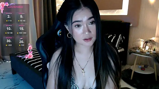 Snapshot of simplykhate chatting on 06-04-26, 02:50 simplykhate online show from 06-04-26, 02:50