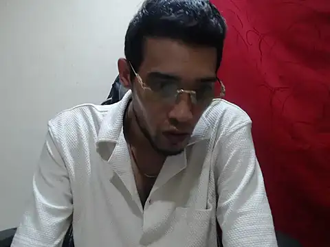 Calientes96 online show from 02-25-26, 05:50