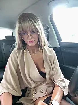 NaughtyNinky online show from 06-05-26, 07:25