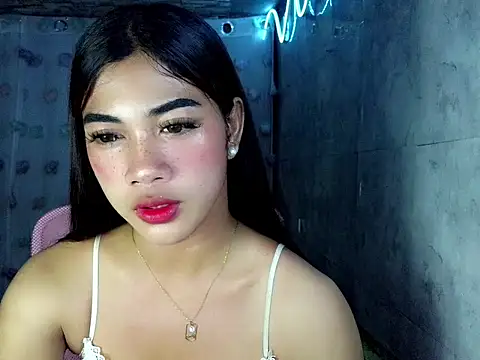 Margalona  online show from 04-25-26, 07:55