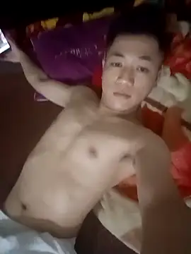 Hoangvan99997 online show from 04-24-26, 02:08