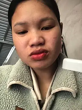 Minhkhue121 online show from 01-16-26, 02:59