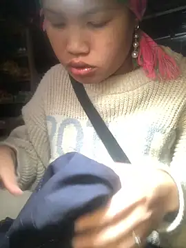 Minhkhue121 online show from 03-11-26, 03:34