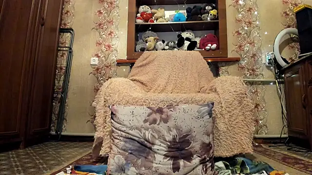   Fistashka   online show from 02-07-26, 01:59