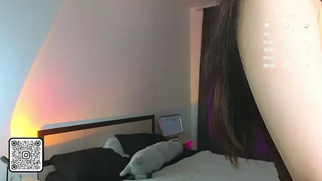 miaumiau Mia online show from 02-15-26, 08:16