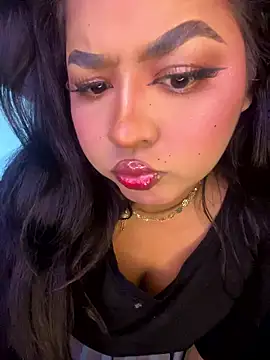 Snapshot of Isabella_Belmont chatting on 01-12-26, 09:53 Isabella Belmont online show from 01-12-26, 09:53