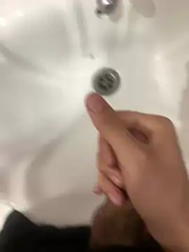 Wassimdz410 online show from 03-26-26, 09:04