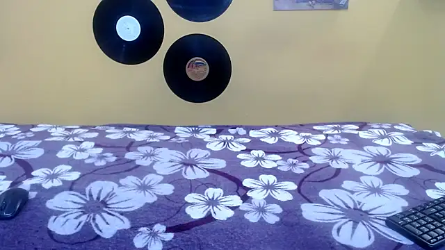 marcelasweet457 online show from 04-10-26, 01:05