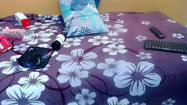 marcelasweet457 online show from 04-23-26, 01:46