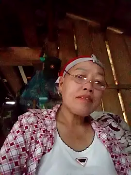 Agnes-baby online show from 04-19-26, 10:25