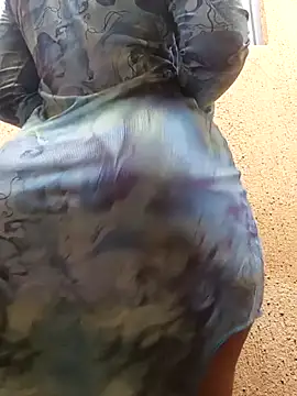 Bootyful me online show from 02-21-26, 07:09