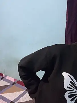 HotxAnamika online show from 02-02-26, 09:52