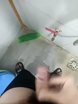 Snapshot of thich_lo chatting on 01-16-26, 03:16 thich lo online show from 01-16-26, 03:16