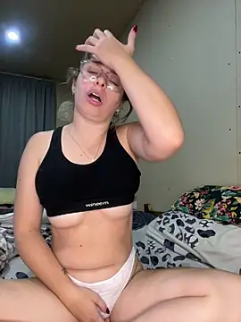 soyanahii online show from 04-27-26, 06:17