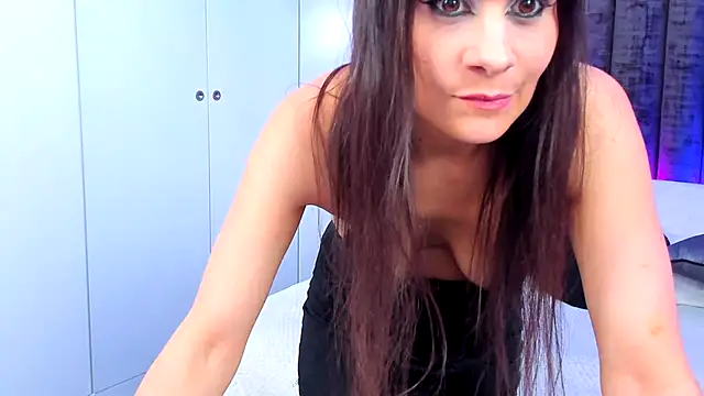 Snapshot of ClaraSweetTV chatting on 06-25-26, 08:13 ClaraSweetTV online show from 06-25-26, 08:13
