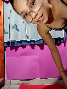 Snapshot of Sexyhanna14 chatting on 02-19-26, 01:45 Sexyhanna14 online show from 02-19-26, 01:45