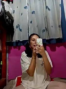 Snapshot of Sexyhanna14 chatting on 03-03-26, 02:39 Sexyhanna14 online show from 03-03-26, 02:39