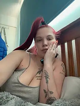 DarkdesireXoX online show from 04-29-26, 03:49